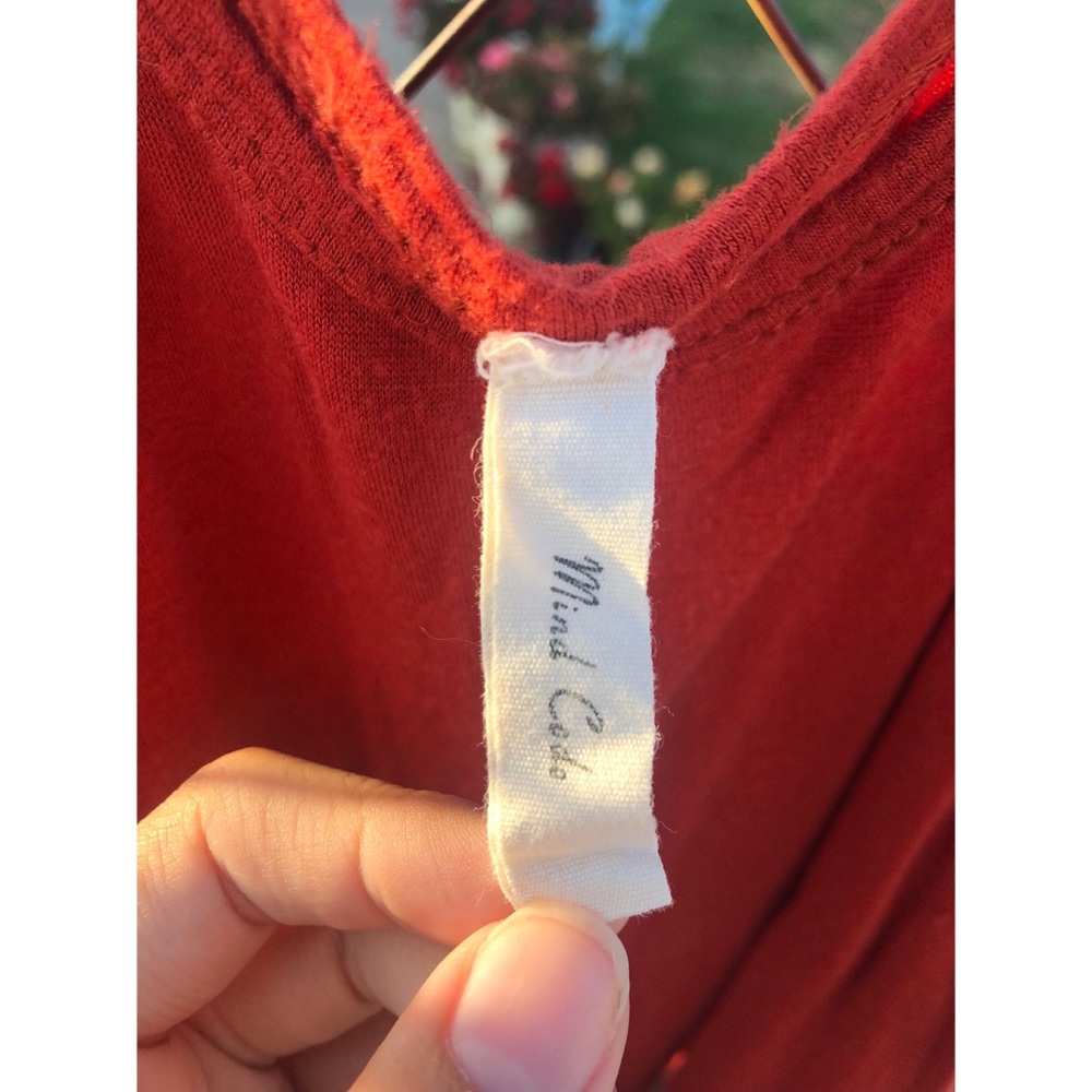 Tank top - Picture 2 of 2